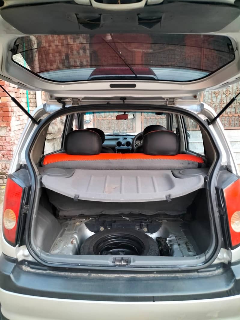 santro 2004 executive 11