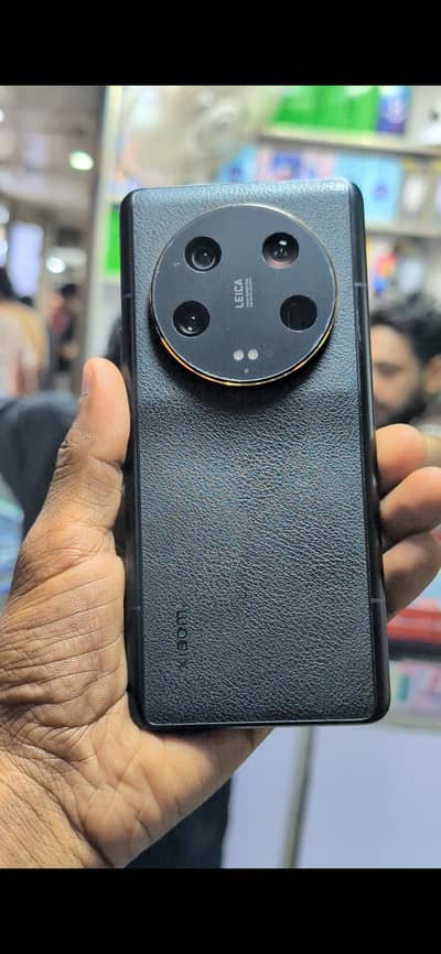 Xiaomi 13 Ultra 16gb 1Tb PTA APPROVED exchange  possible