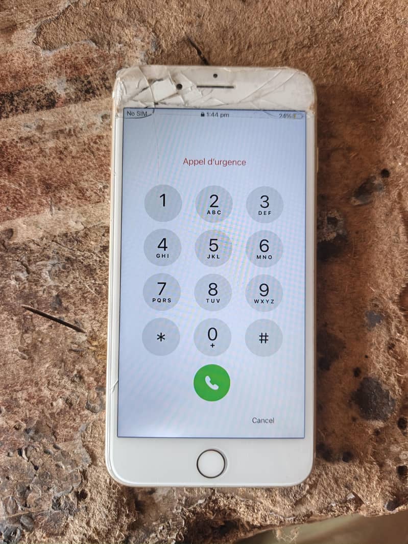 Apple iPhone 7 Plus 3