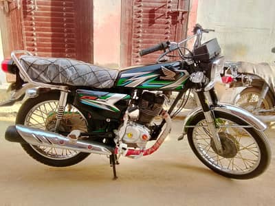 HONDA 125 Model 2022 HYDERABAD Number ha urgent sell no sms only phone