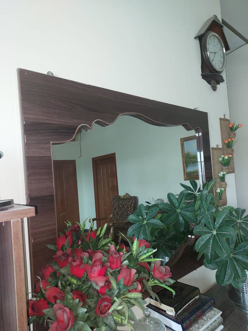 mirror 1