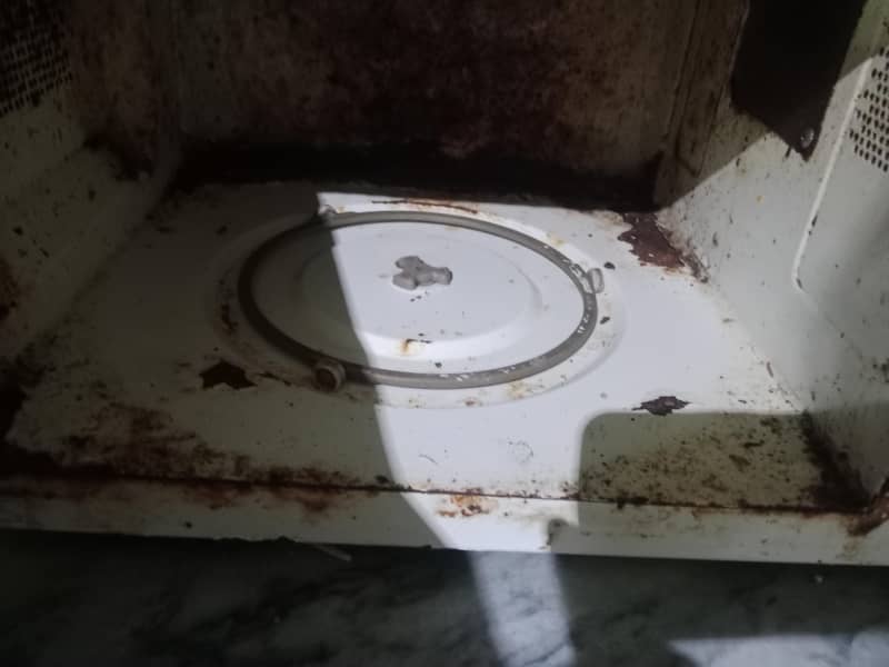 Microwave 4