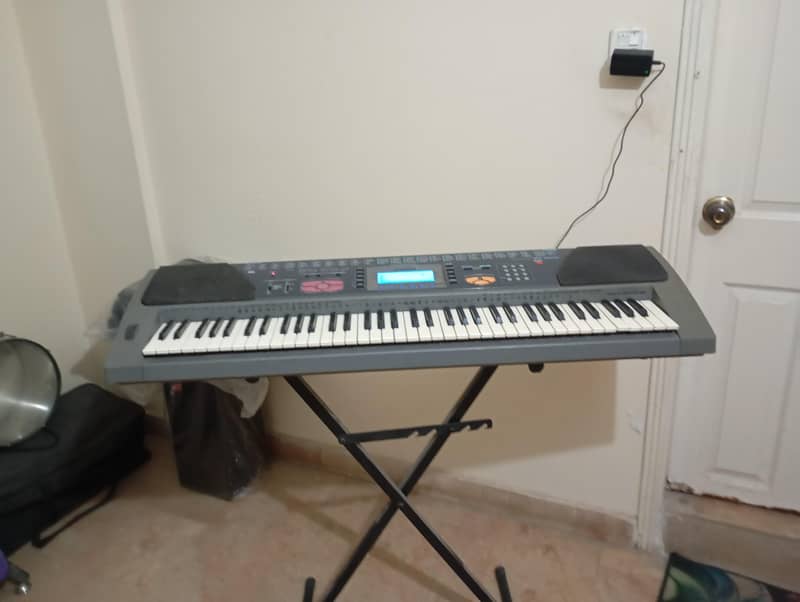 Keyboard & Stand 8