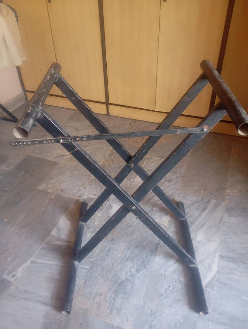 Keyboard & Stand 11
