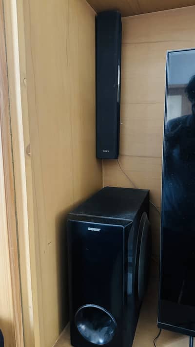 Sony 5.1 Ch Blu-Ray Home Theatre System (BDV-E300)