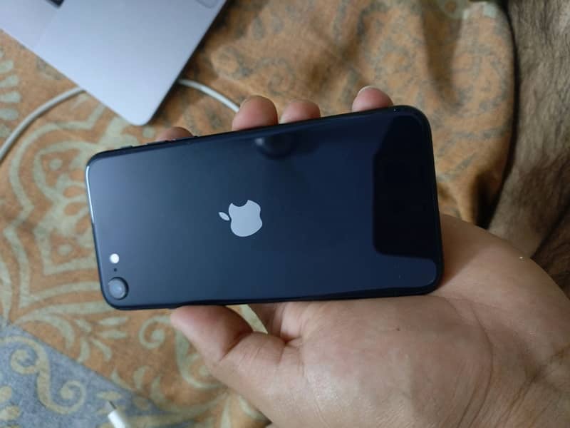 Iphone SE 3 1