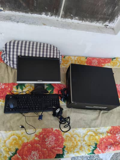 Complete Tower Setup Core i3 2nd gen with lcd and accessories