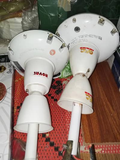 selling fan buy 4 month ago. 03340560494.