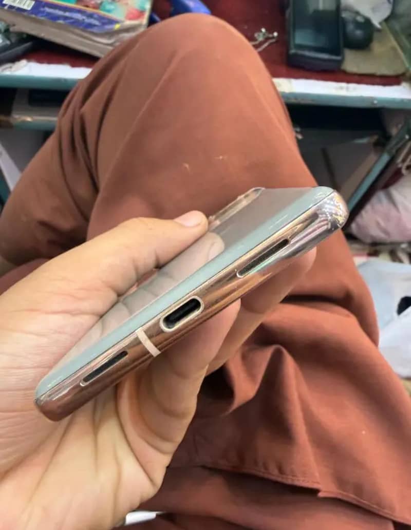 Google Pixel 7 Pro 4