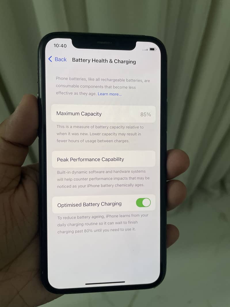 iPhone 11 pro 4