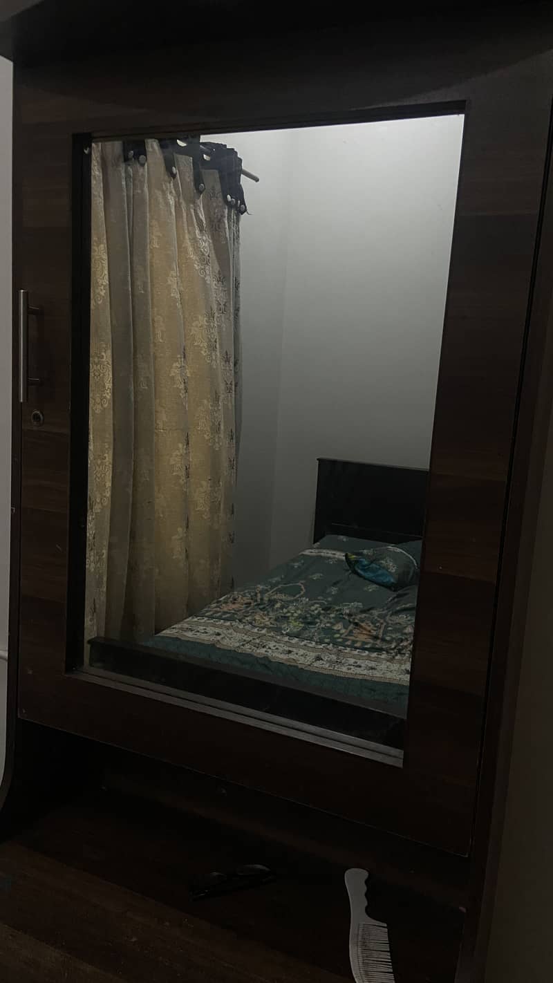 Dressing table 1