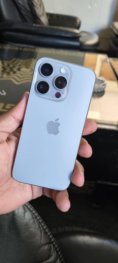 Apple iPhone 15 Pro jv.