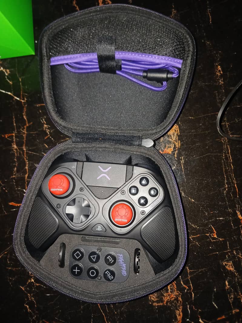 Victrix Pro BFG Controller 0