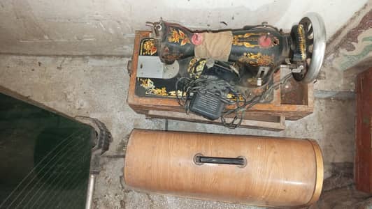 Sewing Machine not used for years but working