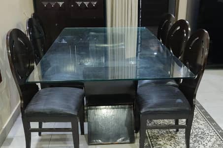 Dining table and chair set