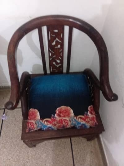 new single 2 chairs best condition urgent sale. . . . . . .