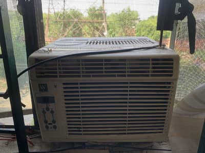 Window AC for Sale Everything okay