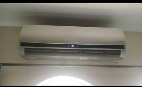 Orient DC inverter Aircon 2ton for urgent sale