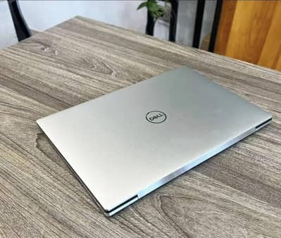 Dell XPS 13 9300 i7 10th gen 16GB ram 250GB SSD  Laptop only.