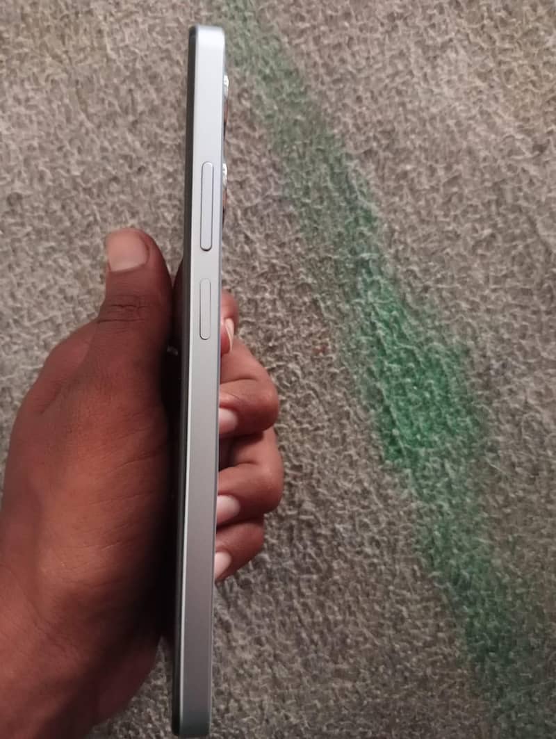 Realme Note 60 2
