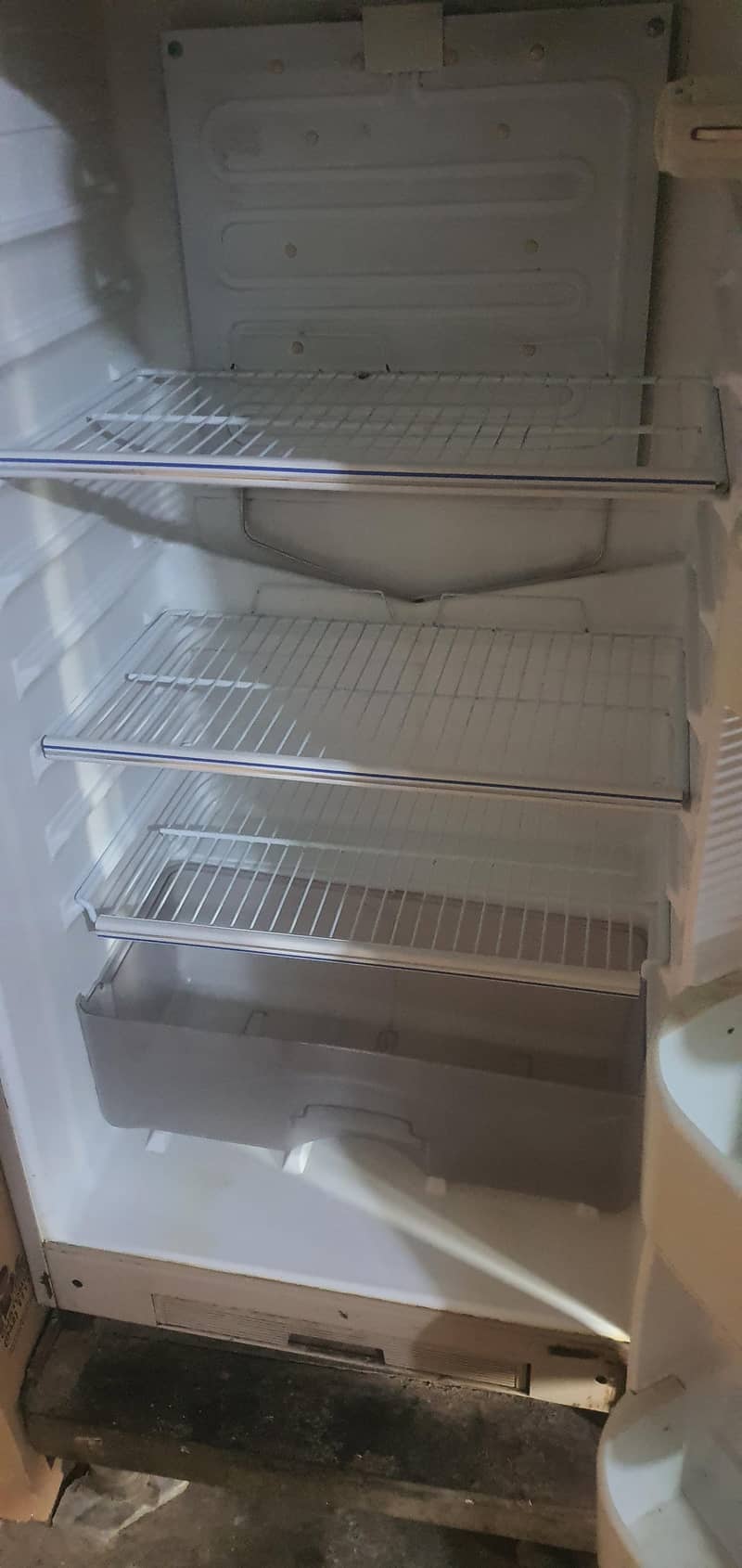Refrigerator 5