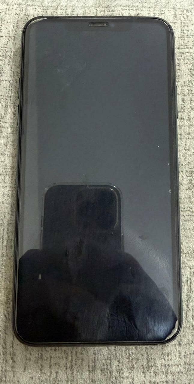 Apple iPhone 11 Pro Max 1
