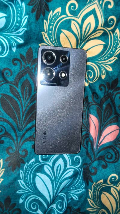 Infinix Note 30