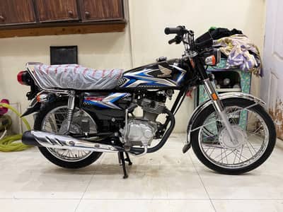 Honda CG 125 (2025)
