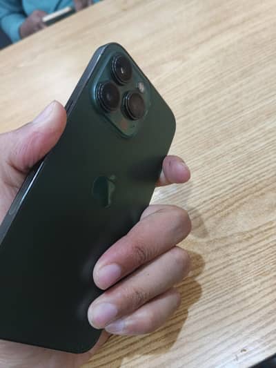 Apple iPhone 13 Pro