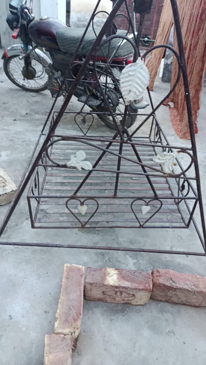 jhula 1