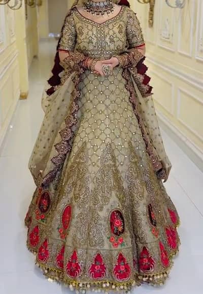 kashees Bridal dress with jewelry
