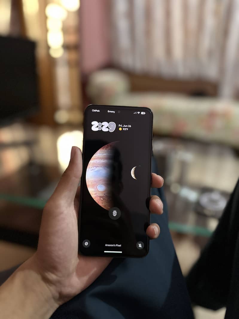 Google pixel 8 1
