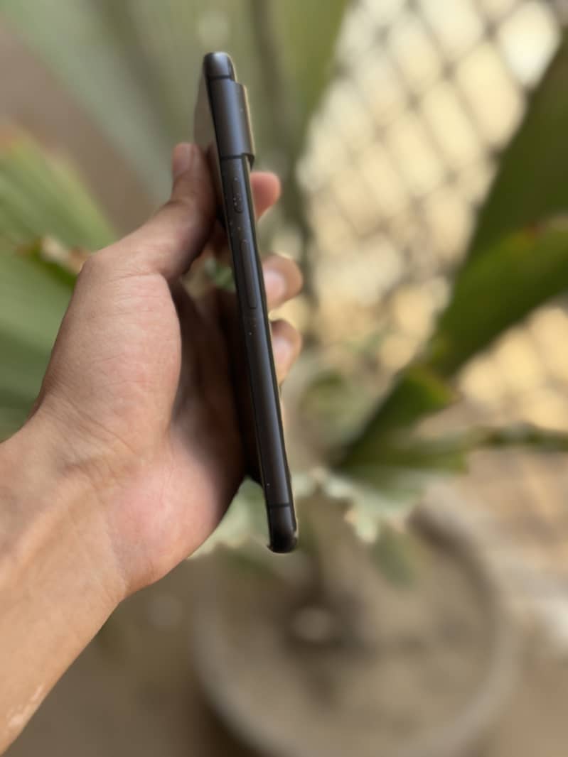 Google pixel 8 6
