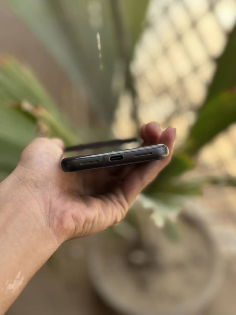Google pixel 8 8