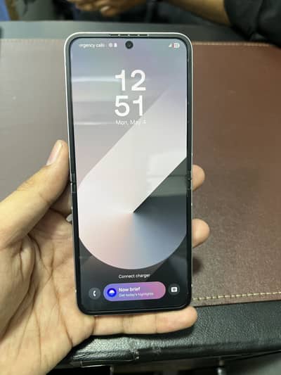 Samsung Mobile Z Flip 6