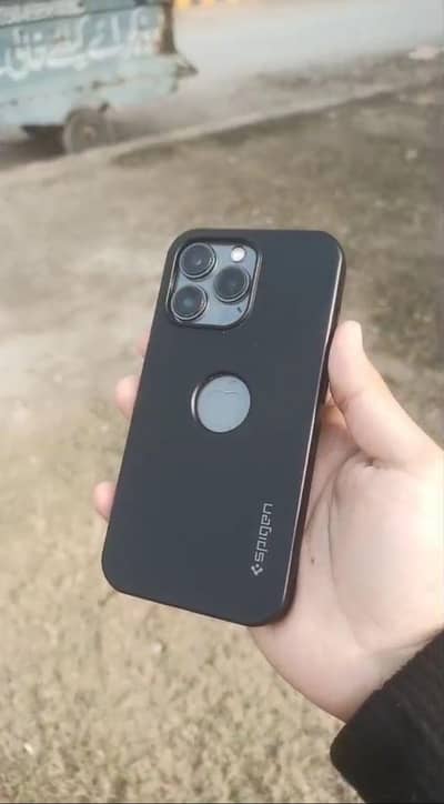 Apple iPhone 13 Pro