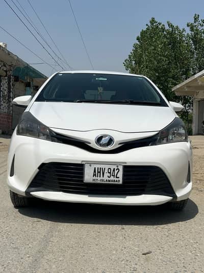 Toyota Vitz 2014