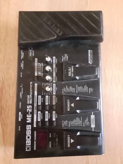 BOSS ME-25 Guitar Multi-Effects Processor
