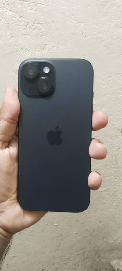 Apple iPhone 15