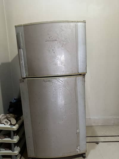 Dawlance fridge size medium
