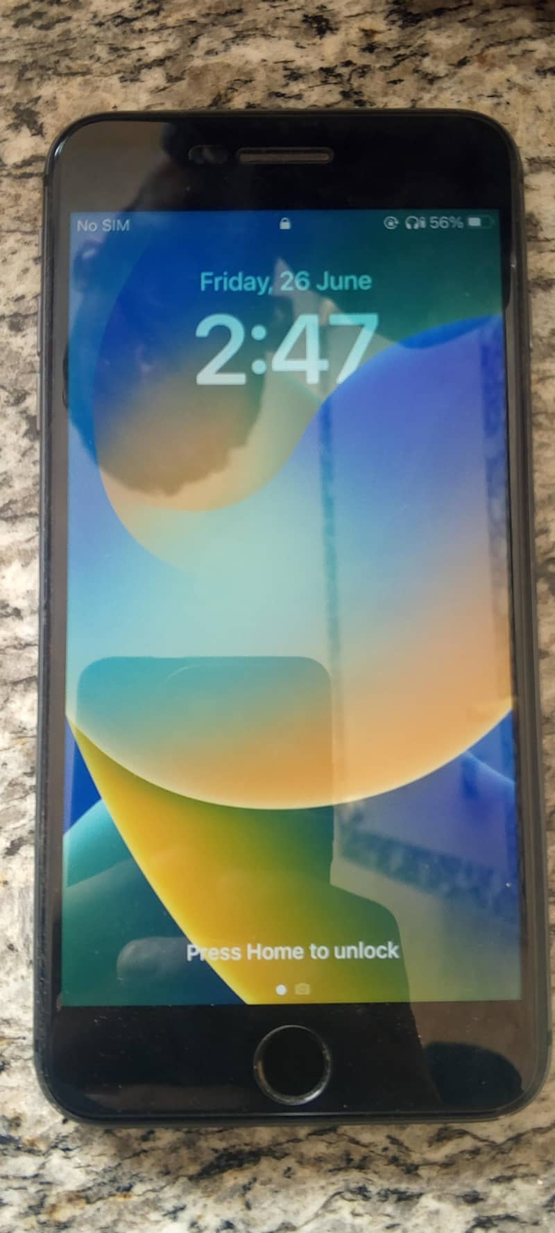 Apple iPhone 8 Plus 1