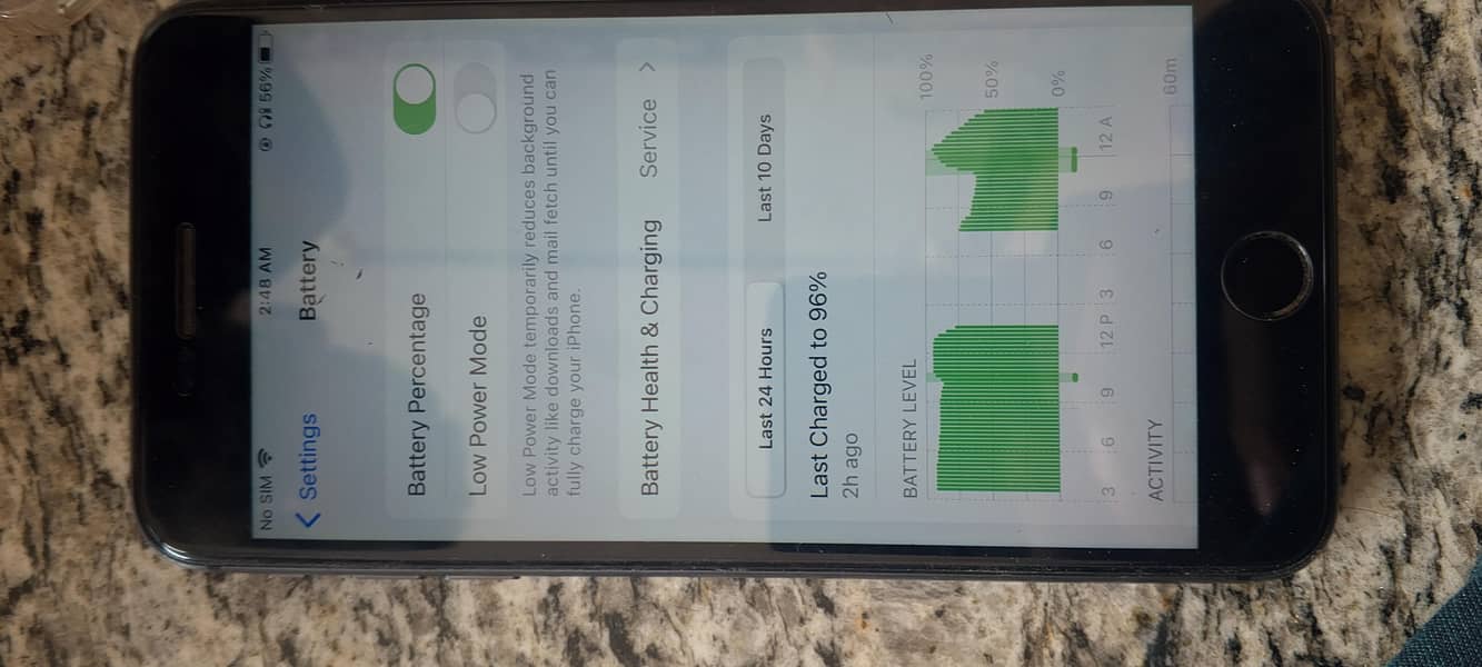 Apple iPhone 8 Plus 4