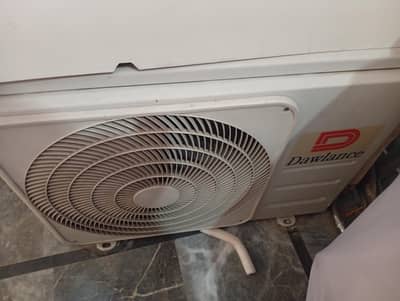 Dawlance Ac inverter good condition