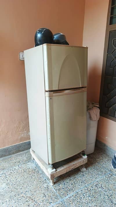 Refrigerator Medium Size