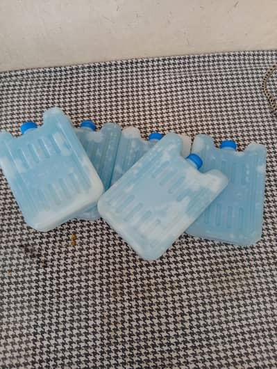 Gel ice pack