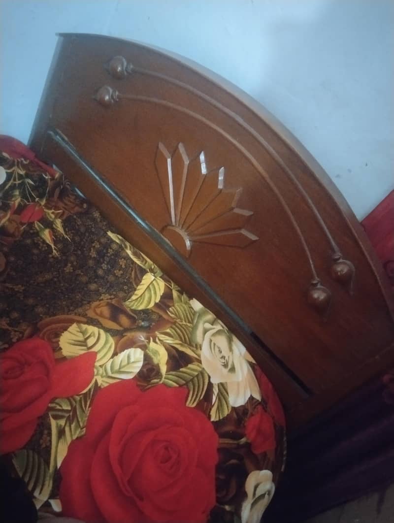 Single beds 4