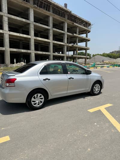 Toyota Belta 2012