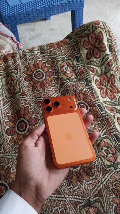 Apple iphone xr convert to 17 pro max