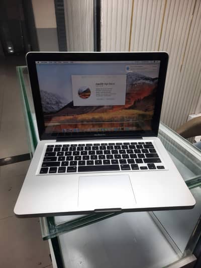 Apple MacBook Pro 2011 Core i5 | 4GBRAM | 250GB HDD | Original Charger