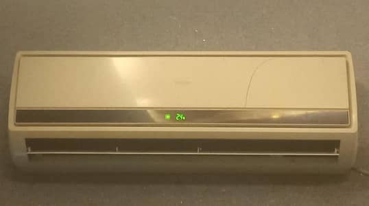 1 ton haier Ac for sale